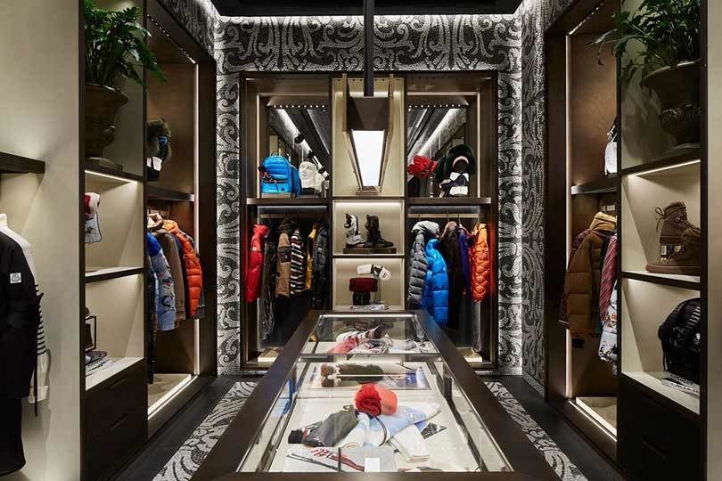 Moncler termina con sus colecciones Gamme por la salida de Thom Browne & Giambattista Valli Moncler termina con sus colecciones Gamme por la salida de Thom Browne & Giambattista Valli