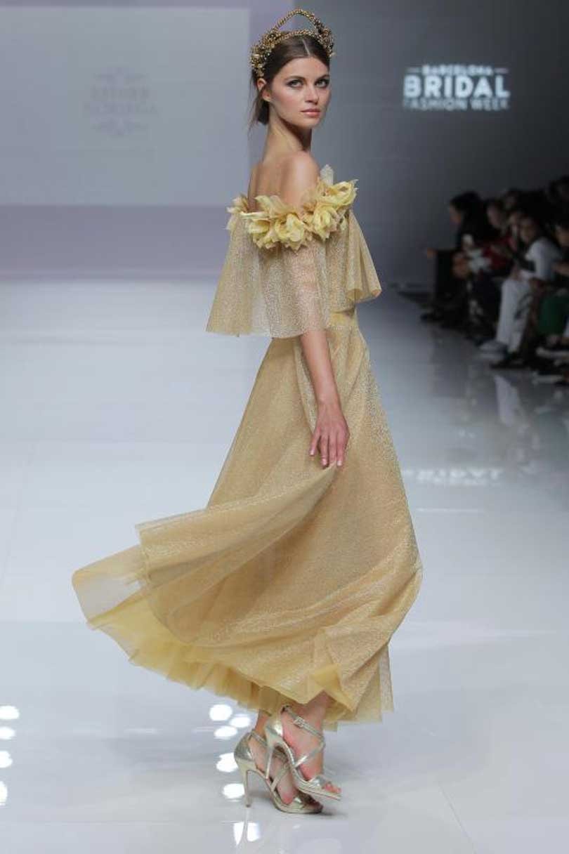 En imágenes: Desfile de Esther Noriega en la Barcelona Bridal Week En imágenes: Desfile de Esther Noriega en la Barcelona Bridal Week