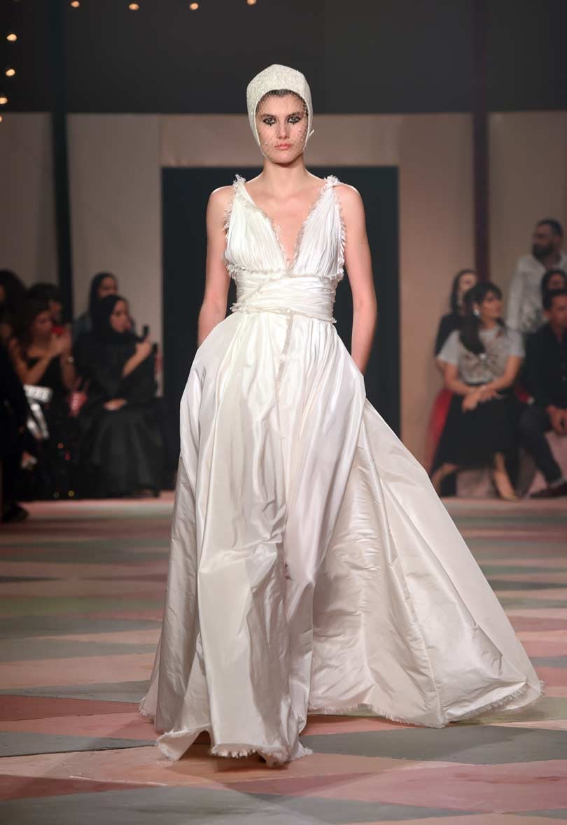 Dior presenta una colección "cápsula" en su primer desfile en Dubai Dior presenta una colección "cápsula" en su primer desfile en Dubai