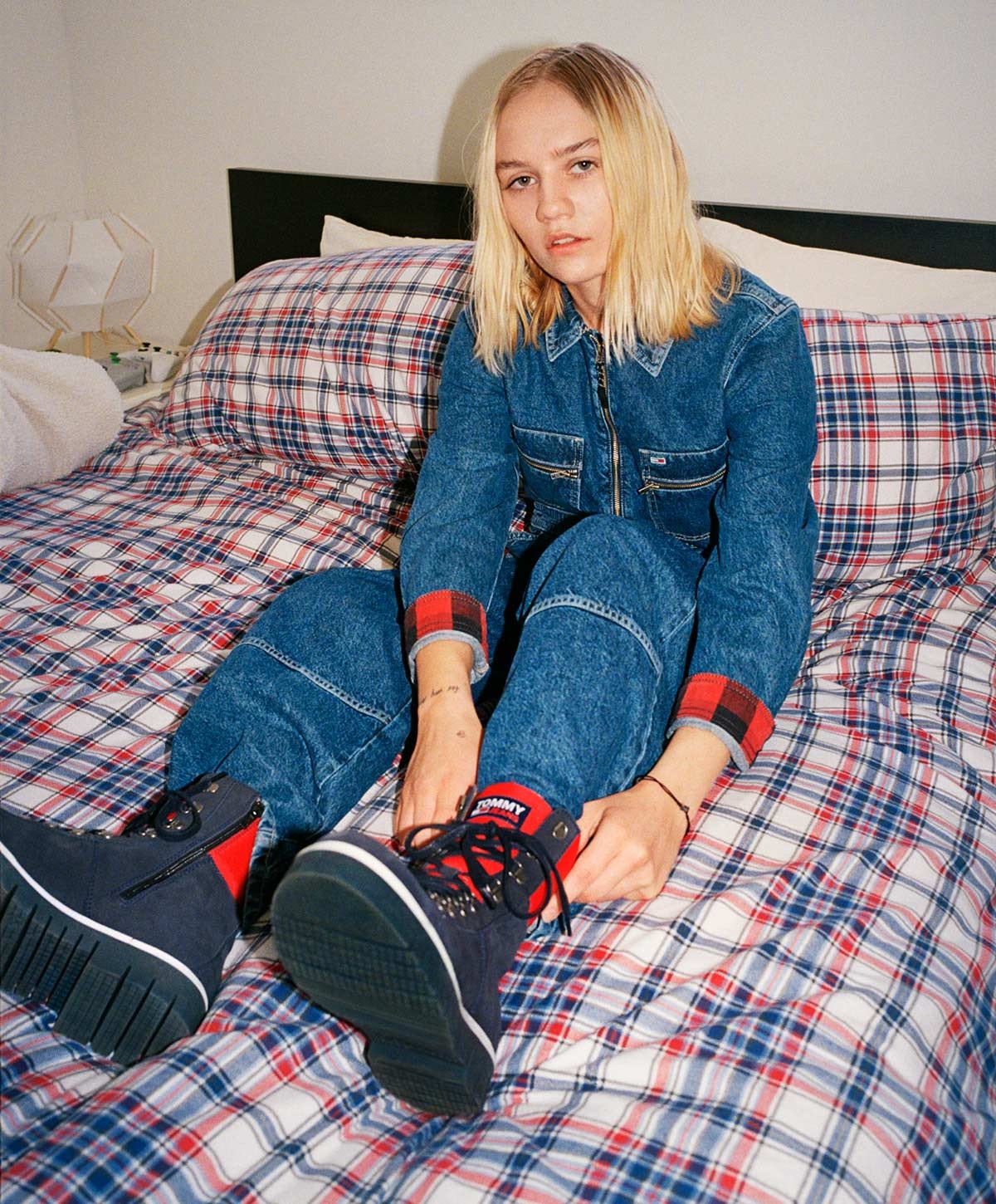 Tommy Jeans conquista la nueva temporada con denim 100 por 100 reciclado Tommy Jeans conquista la nueva temporada con denim 100 por 100 reciclado